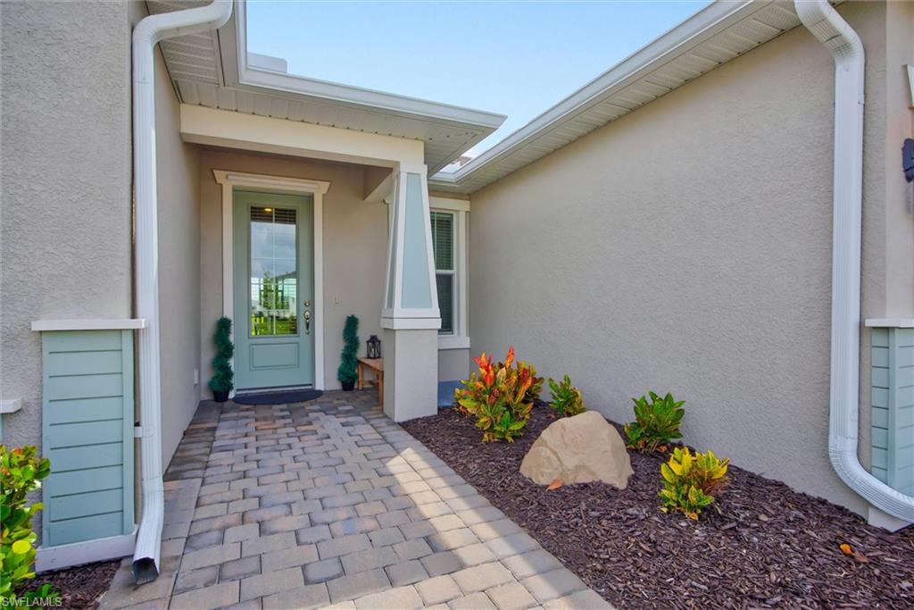 EDGEWATER SHORES - Residential