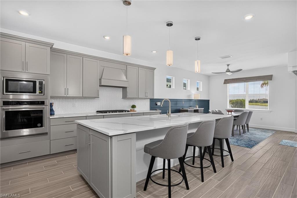 EDGEWATER SHORES - Residential