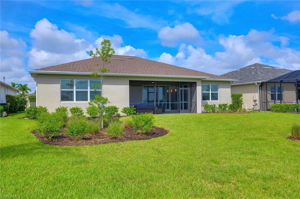 EDGEWATER SHORES - Residential