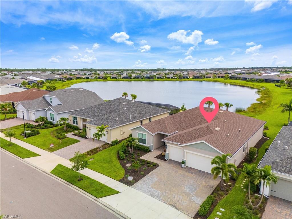 EDGEWATER SHORES - Residential