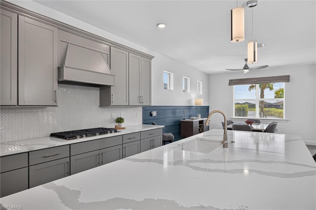 EDGEWATER SHORES - Residential