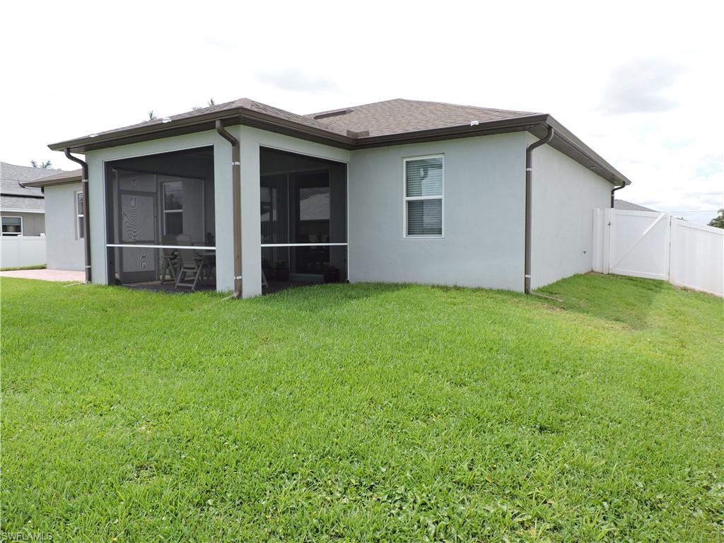 CAPE CORAL - Residential