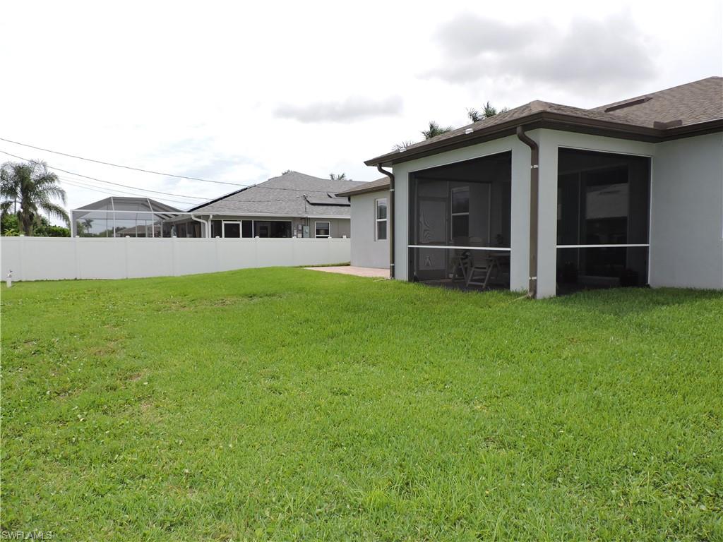 CAPE CORAL - Residential