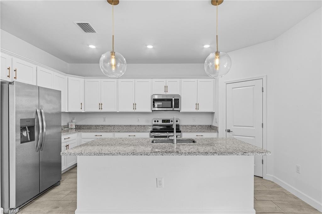 TIMBER CREEK - Residential Lease