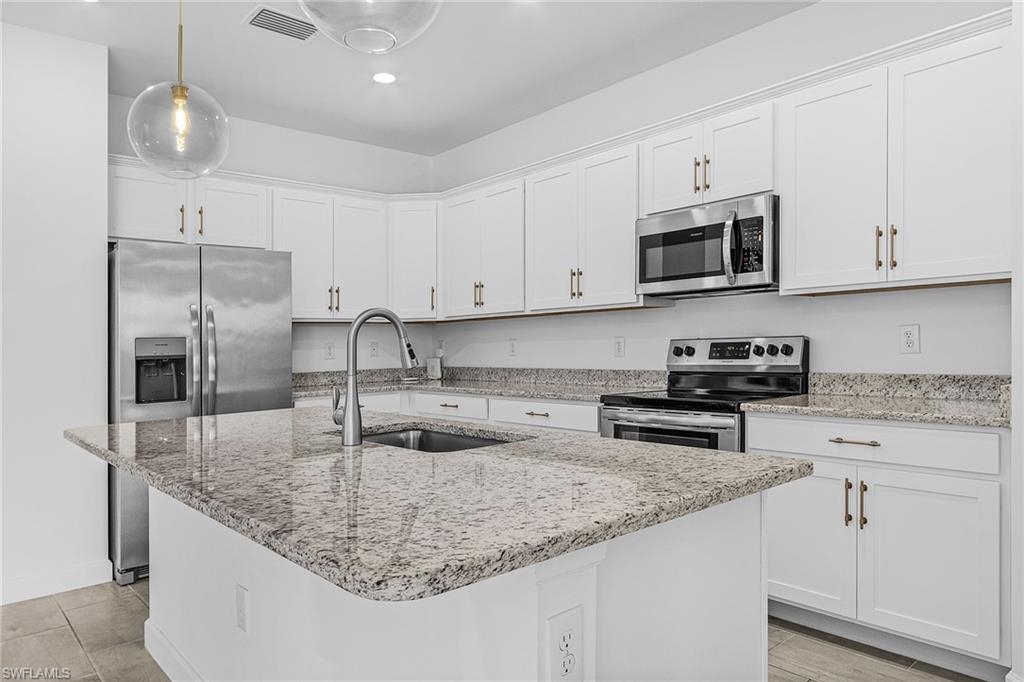 TIMBER CREEK - Residential Lease
