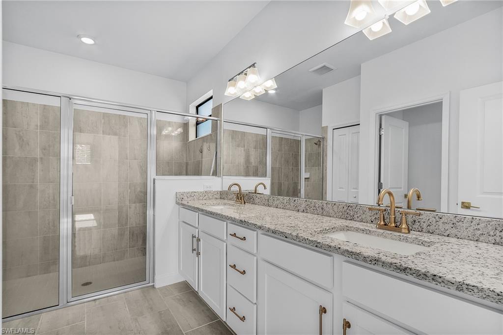 TIMBER CREEK - Residential Lease
