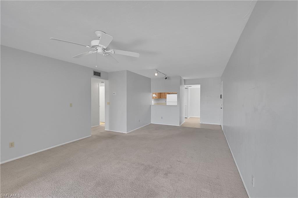 CLUB AT CRYSTAL LAKE CONDOMINIUM - Residential
