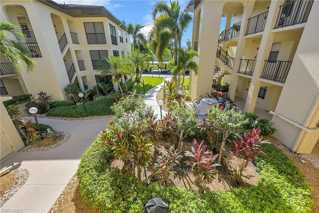CLUB AT CRYSTAL LAKE CONDOMINIUM - Residential