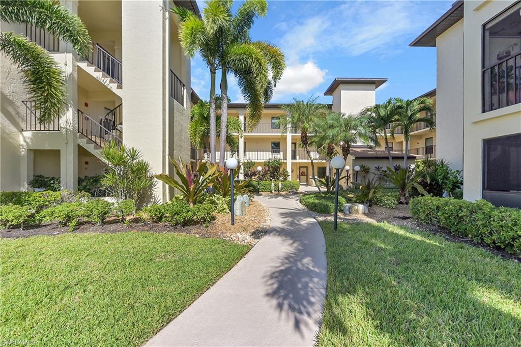 CLUB AT CRYSTAL LAKE CONDOMINIUM - Residential