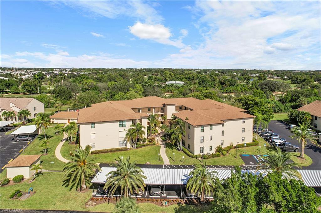 CLUB AT CRYSTAL LAKE CONDOMINIUM - Residential