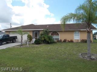 Great opportunity for a 3/2 with 2 car garage in San Carlos Park.  Close to schools, shopping and Close to I75 and FGCU.  This could be used for first home or rental property.