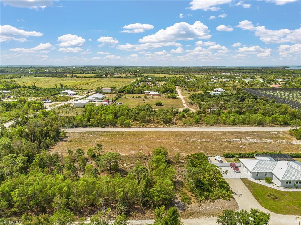KREAMERS AVOCADO SUBD - Land