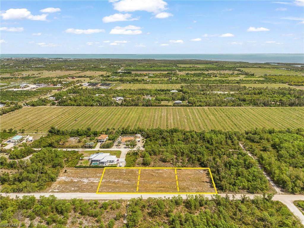 Need room to spread out! Cleared 1/2 acre lot with two adjacent lots for sale (MLS 2026020285 and #2026020313) a package deal would give you almost 1.5 acres of room for all your toys and new home. Lots located in an X flood zone. Close to boat ramps, marinas & restaurants.