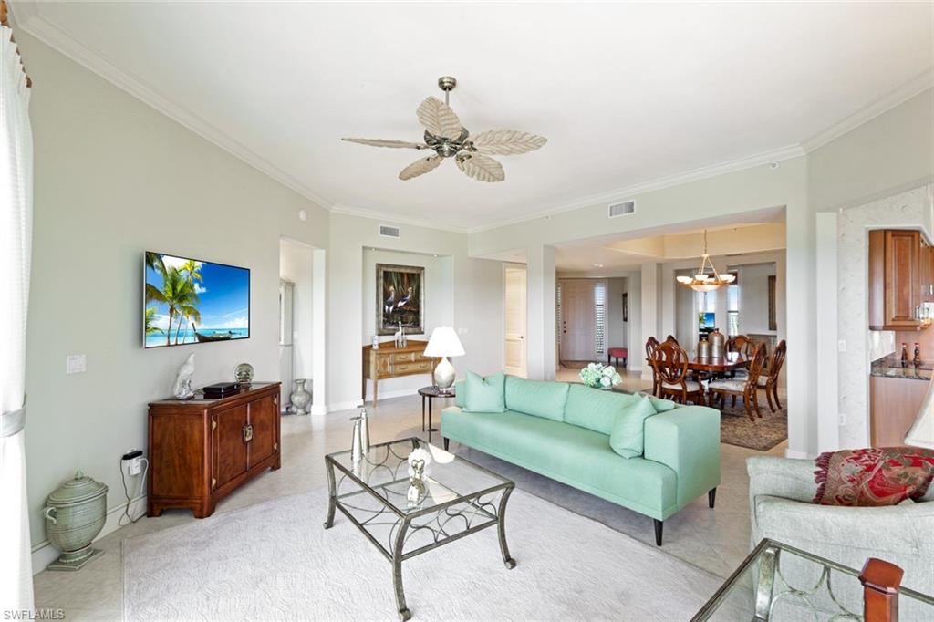 VISTA POINTE - Residential