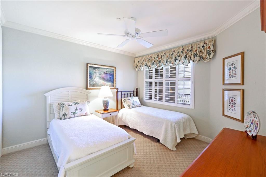 VISTA POINTE - Residential
