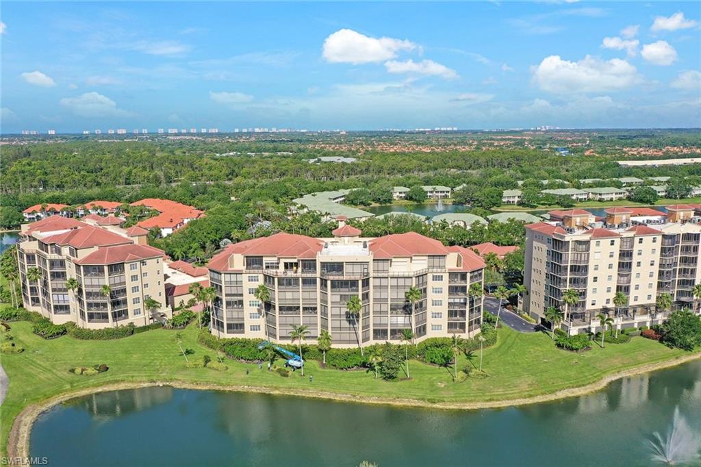 VISTA POINTE - Residential