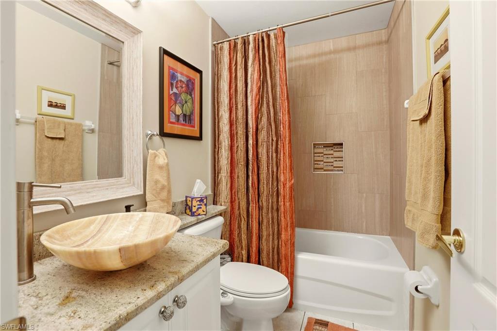 STONEYBROOK - Residential