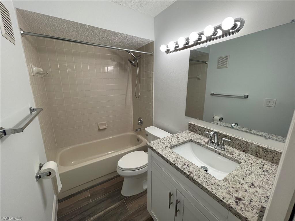 OASIS - Residential Lease