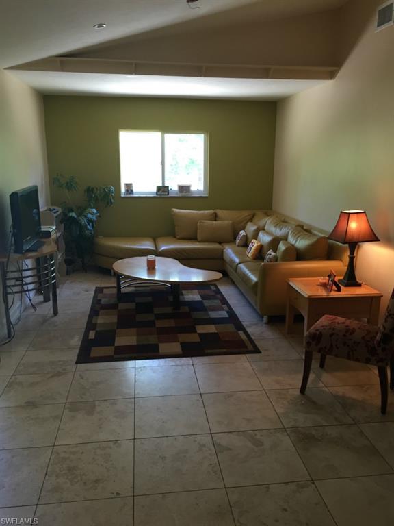 SAN CARLOS PARK - Residential