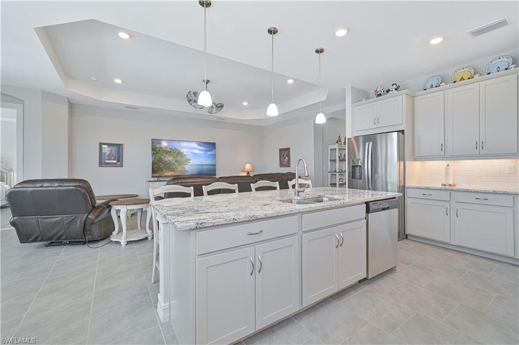BRIGHTWATER LAGOON - Residential