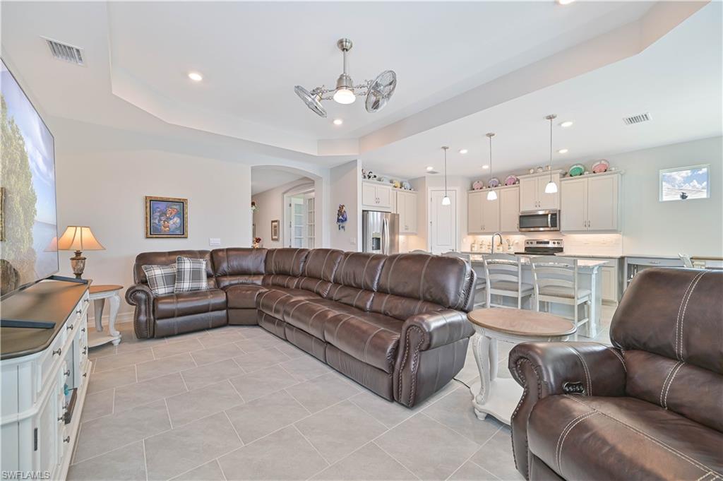 BRIGHTWATER LAGOON - Residential