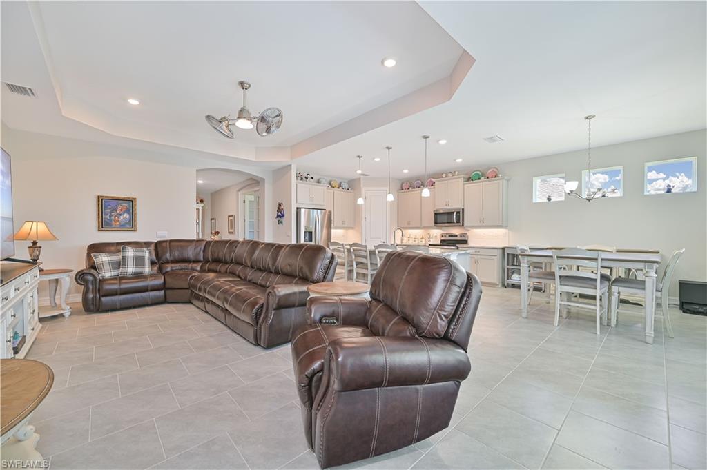 BRIGHTWATER LAGOON - Residential
