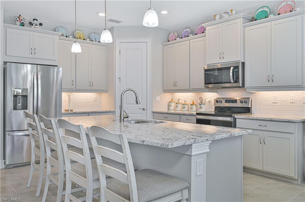 BRIGHTWATER LAGOON - Residential