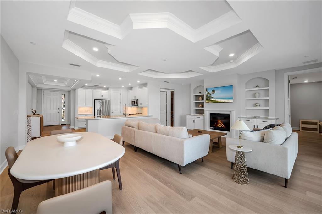 ESPLANADE BY THE ISLANDS - Residential