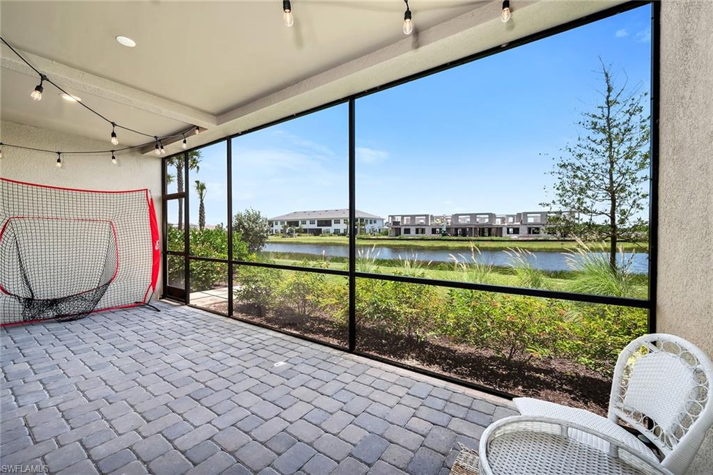 ESPLANADE BY THE ISLANDS - Residential