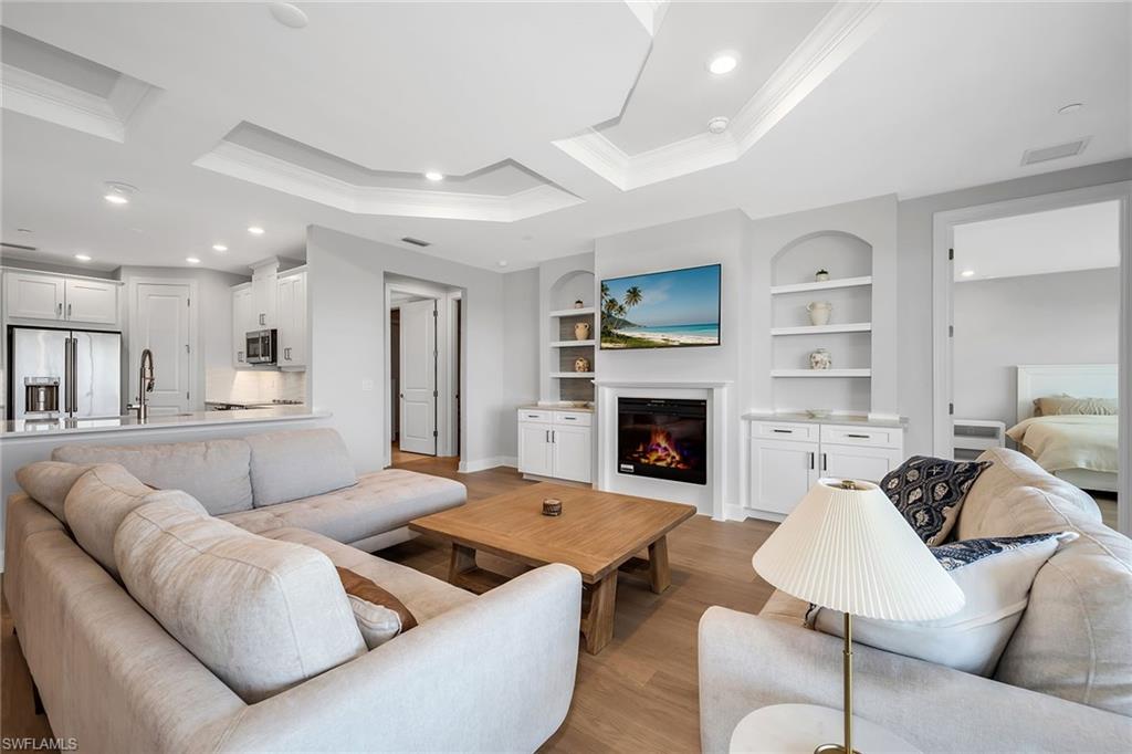 ESPLANADE BY THE ISLANDS - Residential