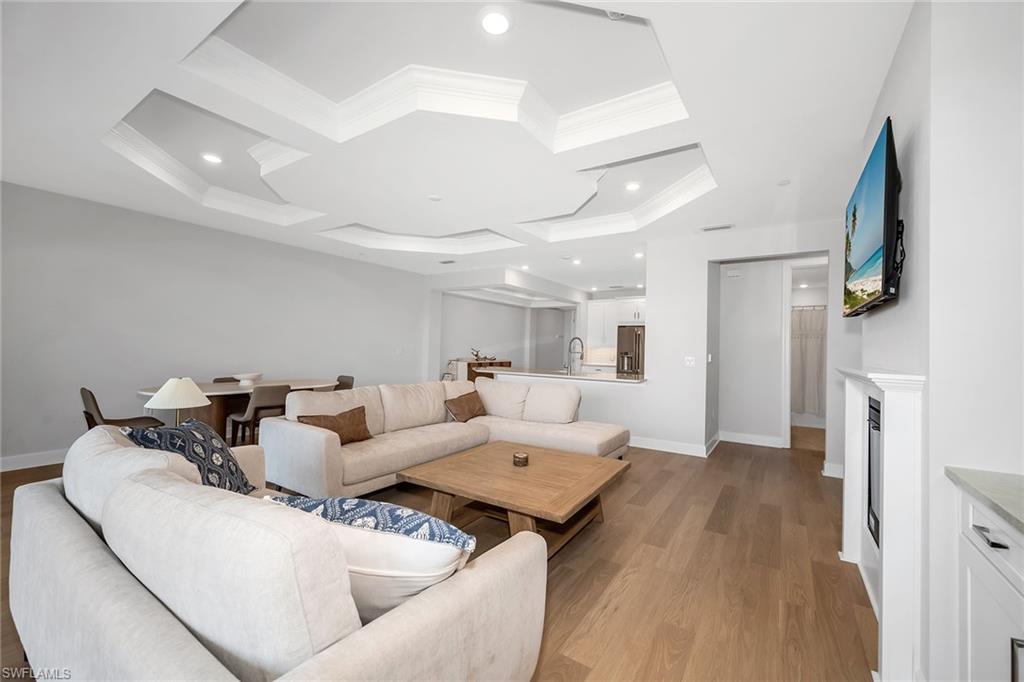 ESPLANADE BY THE ISLANDS - Residential