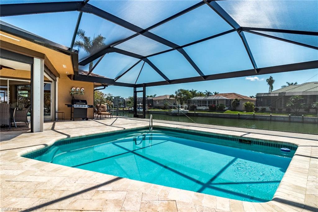MARCO BEACH - Residential