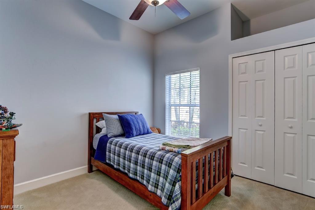 LONGSHORE LAKE - Residential