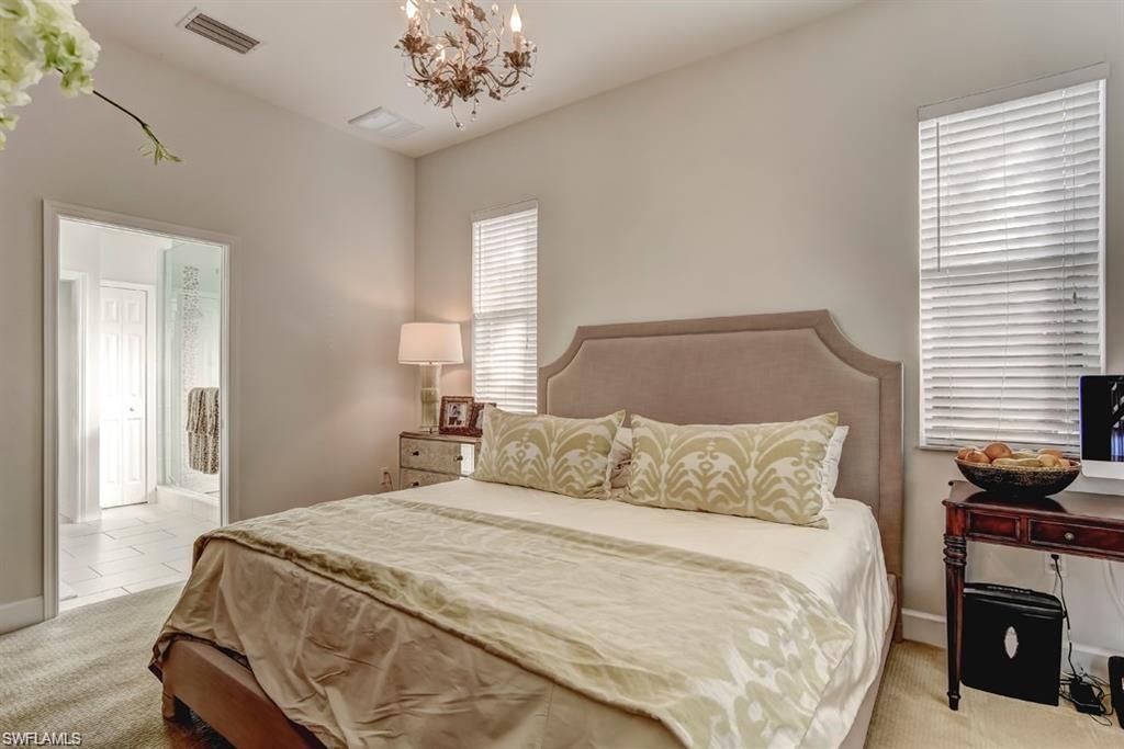 LONGSHORE LAKE - Residential