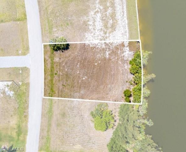 CAPE CORAL - Land