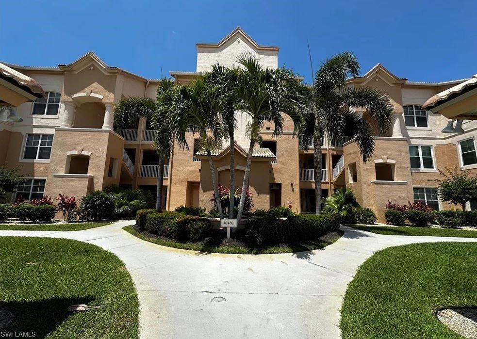 Available for 2026 Off Season - including November and December | Fort Myers, FL

Welcome to Golf Heaven. Discover the charming Windsor model, featuring a 2 Bedroom, 2 Bath layout on the ground floor. This design includes separate bedrooms, with the master positioned at the rear for stunning views of the 14th tee and lush tropical surroundings. 

The living area boasts elegant wood plank tile flooring, while the bedrooms feature new carpeting and the kitchen is upgraded with granite countertops. Bright and welcoming, this unit is furnished and decorated with all-new items. Situated on the golf course side, all golf-related amenities are available for the tenant's use. 

This design includes separate bedrooms, with the master positioned at the rear for stunning views of the 14th tee and lush tropical surroundings. Situated on the golf course side, all golf-related amenities are available for the tenant's use. 

 Enjoy preferred tee times. Lexington Country Club in Fort Myers, Florida, is a premier gated community offering a luxurious lifestyle with a wide range of amenities. It boasts an 18-hole championship golf course redesigned by Kipp Schulties, featuring state-of-the-art turf and challenging layouts suitable for all skill levels.

Available for 2026 Off Season - including November and December - this property have been rented for the 2027 Season.