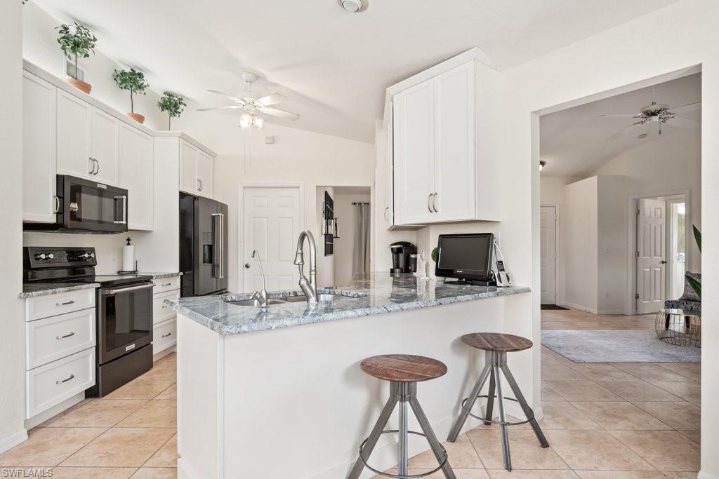 GOLDEN GATE ESTATES - Residential