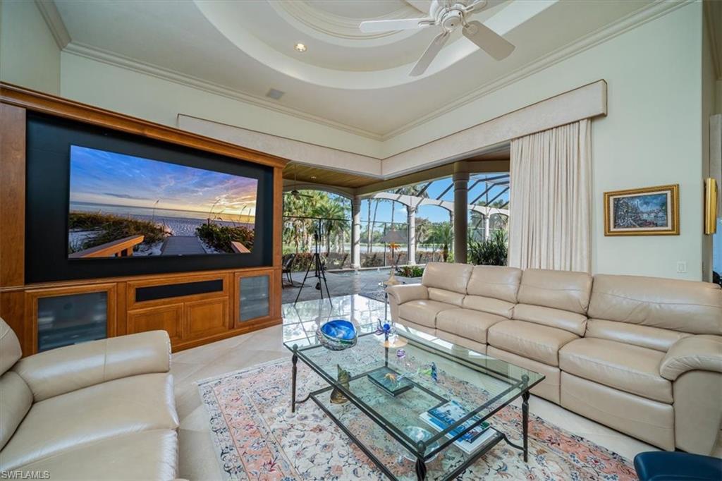 QUAIL WEST - Residential