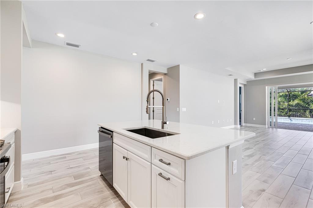 TIDE MARSH - Residential Lease