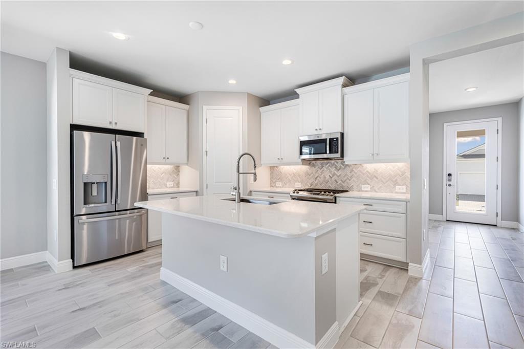 TIDE MARSH - Residential Lease