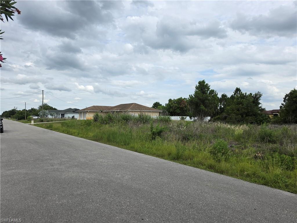 LEHIGH ACRES - Land