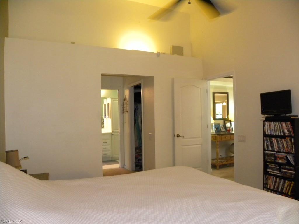 VILLAS FIVE - Residential