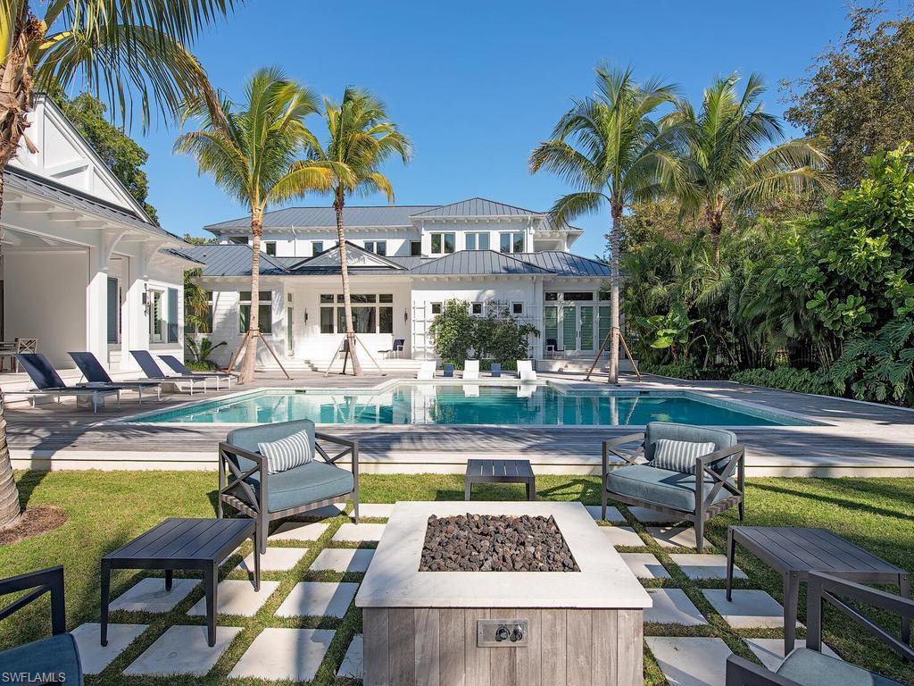 OLDE NAPLES - Residential