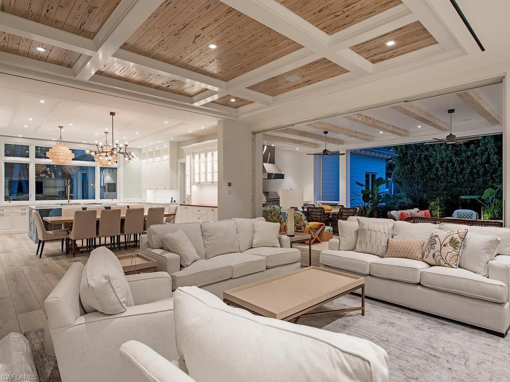 OLDE NAPLES - Residential