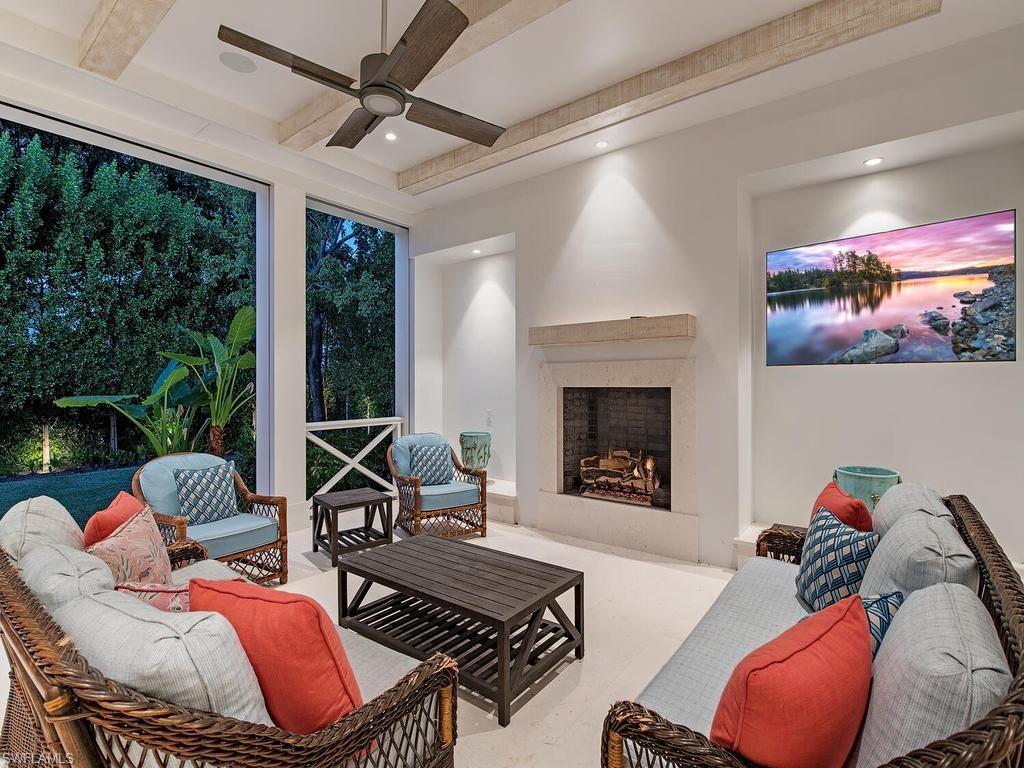 OLDE NAPLES - Residential