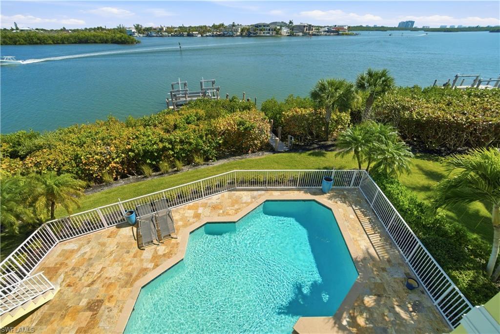 SOUTHPORT ON THE BAY - Residential