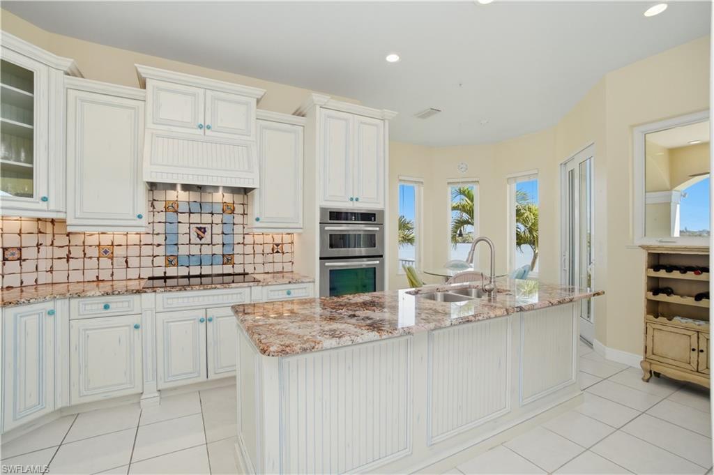 SOUTHPORT ON THE BAY - Residential