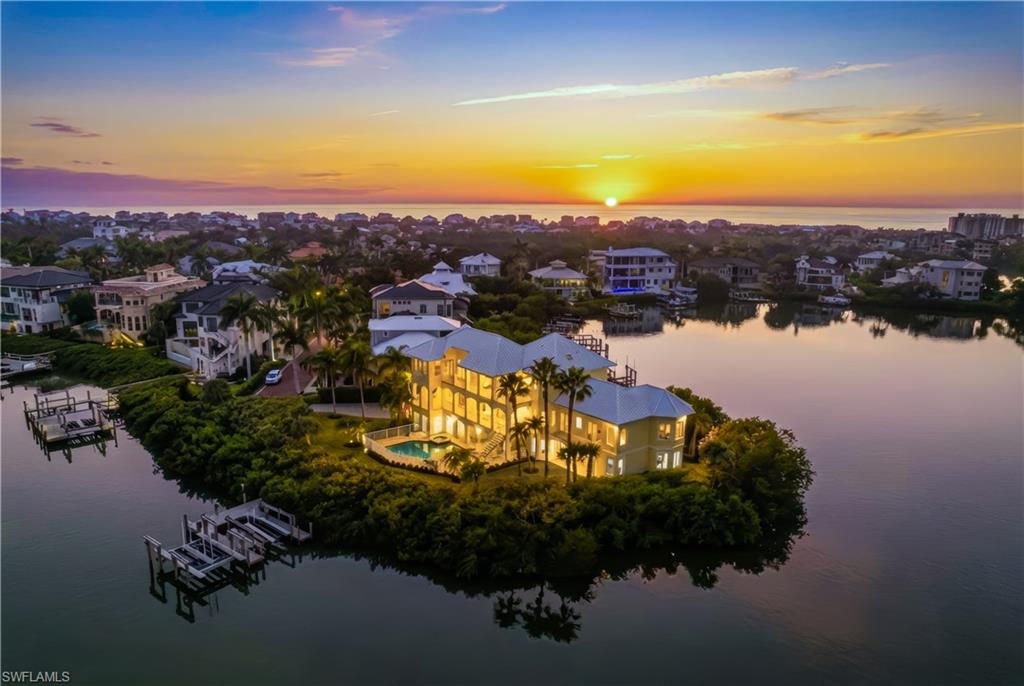 SOUTHPORT ON THE BAY - Residential