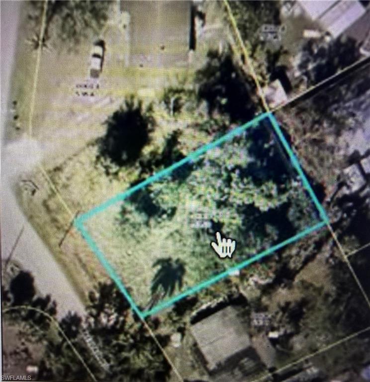 Excellent opportunity to own a residential lot in the established Russell Park community of Fort Myers! Whether you’re looking to build your dream home or invest in Southwest Florida, this property offers a convenient location with easy access to shopping, dining, schools, parks, major roadways, and downtown Fort Myers. Don’t miss the chance to own land in a growing area. Buyer and Buyer’s agent are responsible for independently verifying all information, including zoning, land use, dimensions, utilities, flood zone, environmental conditions, building requirements, permits, impact fees, and any other information material to the Buyer’s intended use. Information is deemed reliable but not guaranteed.