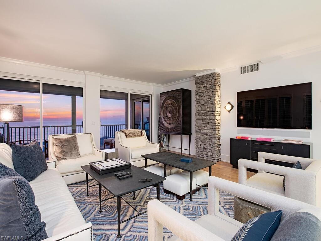 LE DAUPHIN - Residential